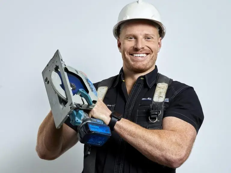 independent-building-inspector-melbourne-768x576