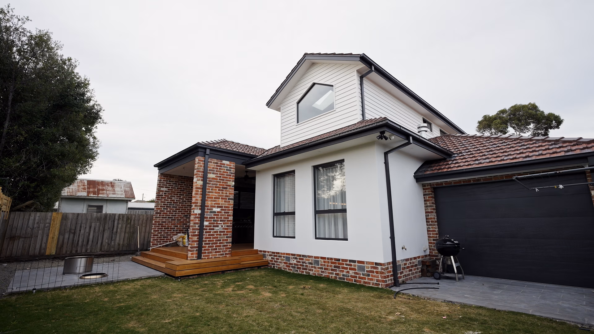 Can You Extend a Heritage Home in Melbourne